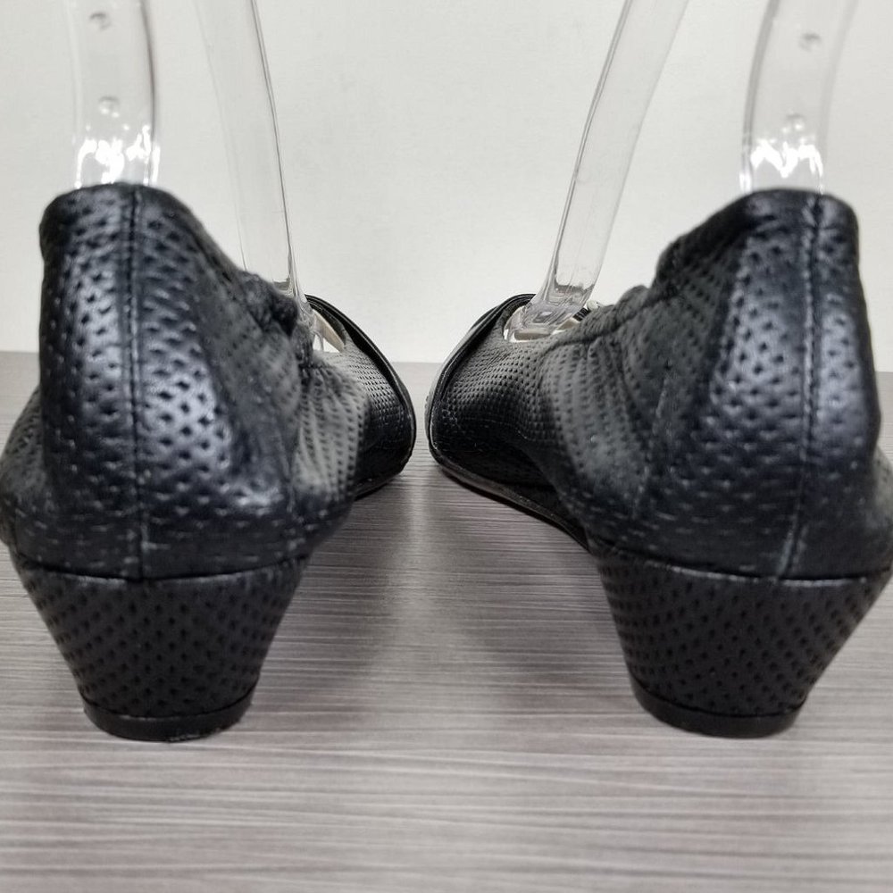 AGL Peep Toe Wedge Pump, Black Perforated Leather, Womens Size 7.5 US / 37.5 - Picture 5 of 12